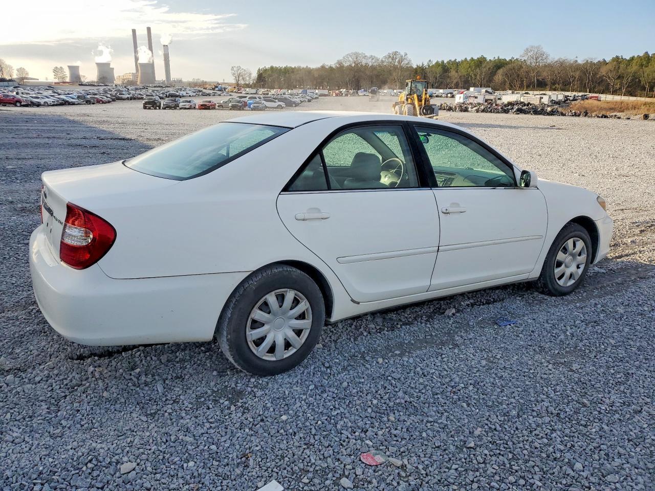 2002 Toyota Camry Le - Image 3