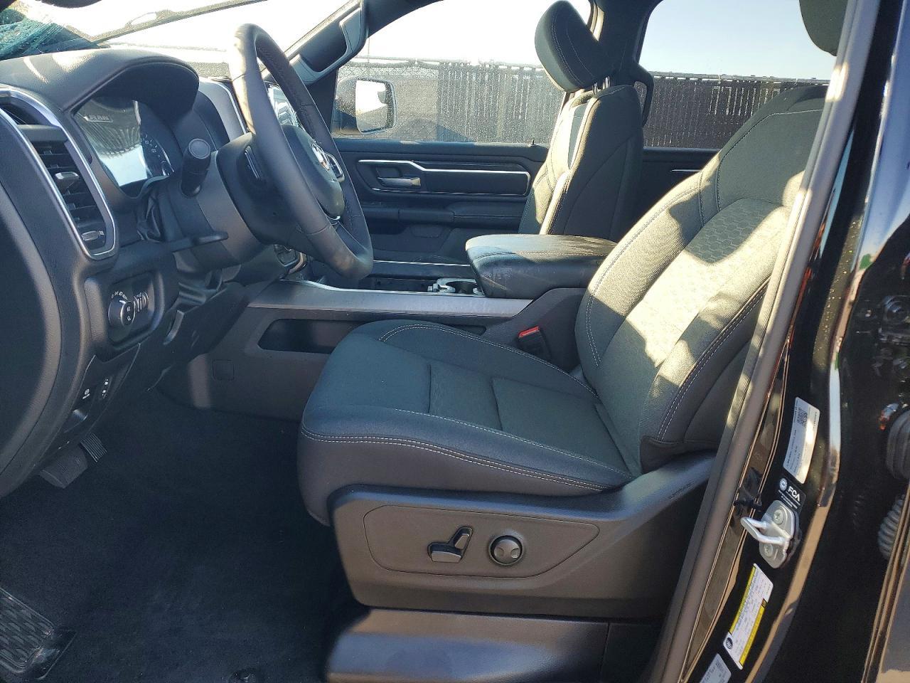 2025 Ram 1500 Big Horn/Lone Star - Фото 7