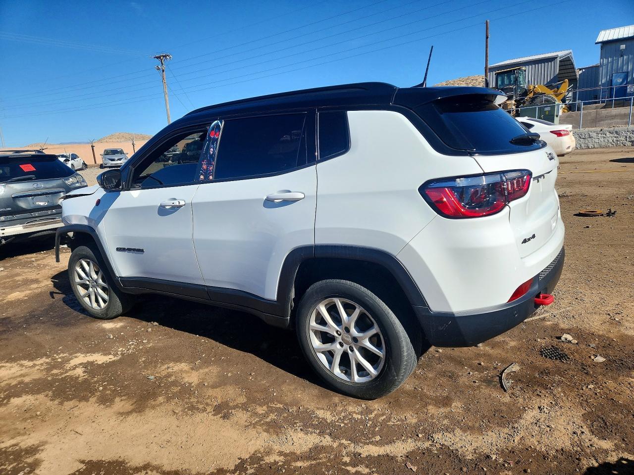 2025 Jeep Compass Trailhawk - Фото 2