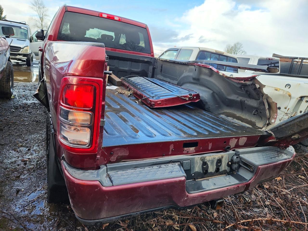 2022 Ram 3500 - Image 6