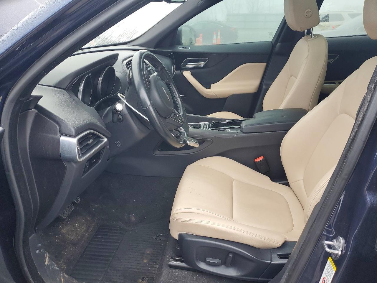 2017 Jaguar F-Pace Premium - Фото 7