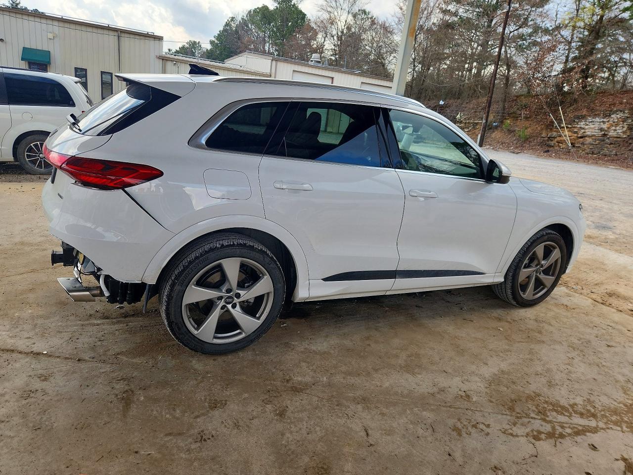 2025 Audi Q5 Prestige - Фото 3