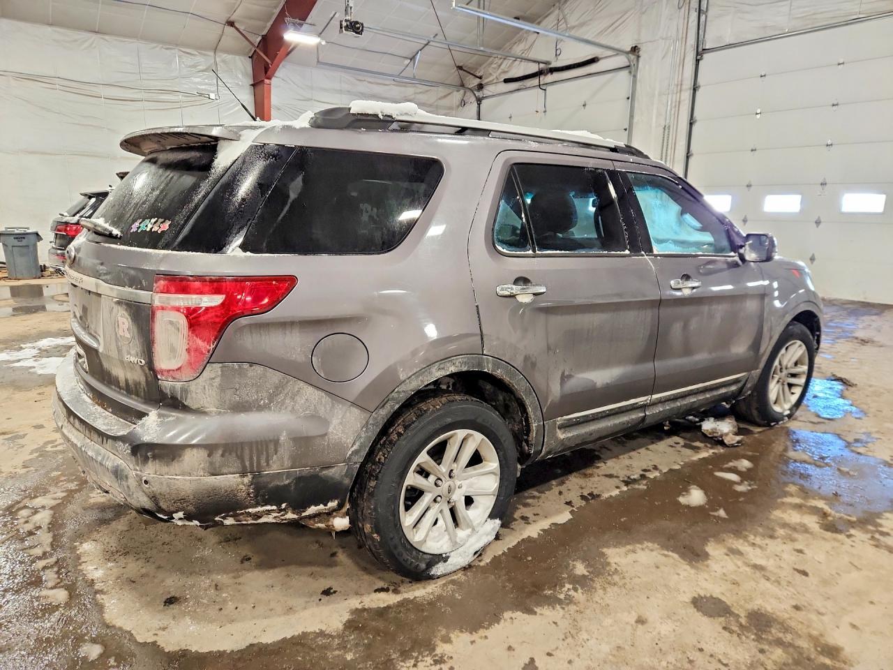 2013 Ford Explorer Xlt - Фото 3
