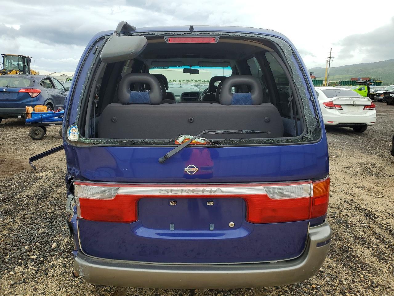 1998 Nissan Serena - Фото 6