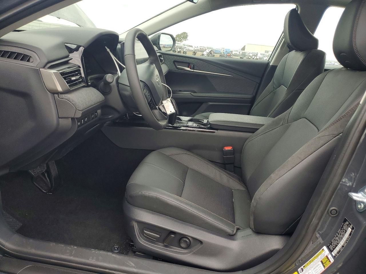 2026 Toyota Camry Xse - Image 7