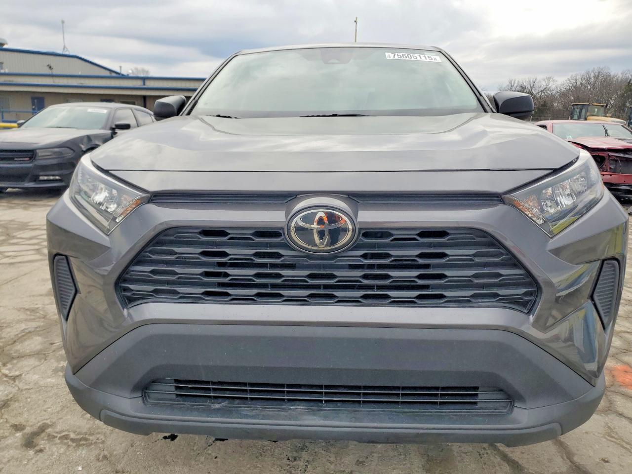 2022 Toyt Rav4 Le - Image 5