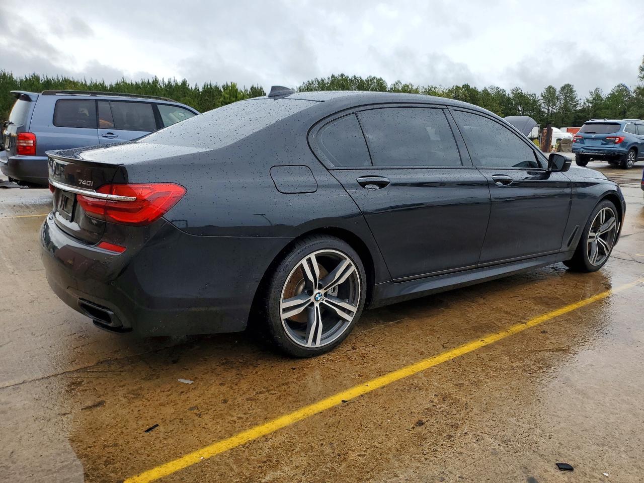 2019 BMW 740 I - Фото 3