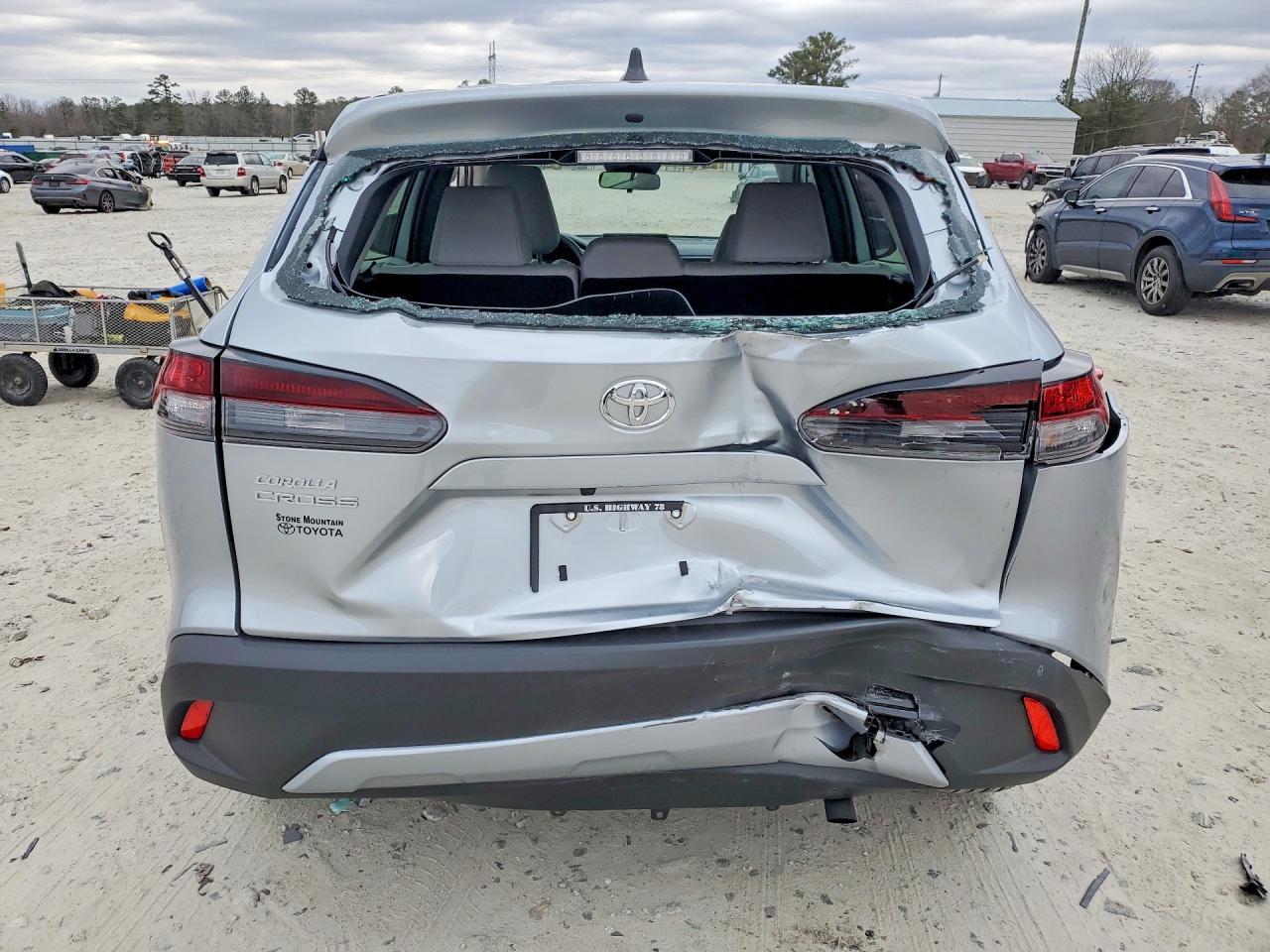 2026 Toyota Corolla Cross L - Фото 6