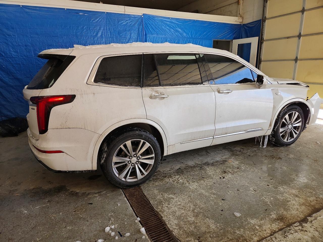 2022 Cadillac Xt6 Premium Luxury - Фото 3