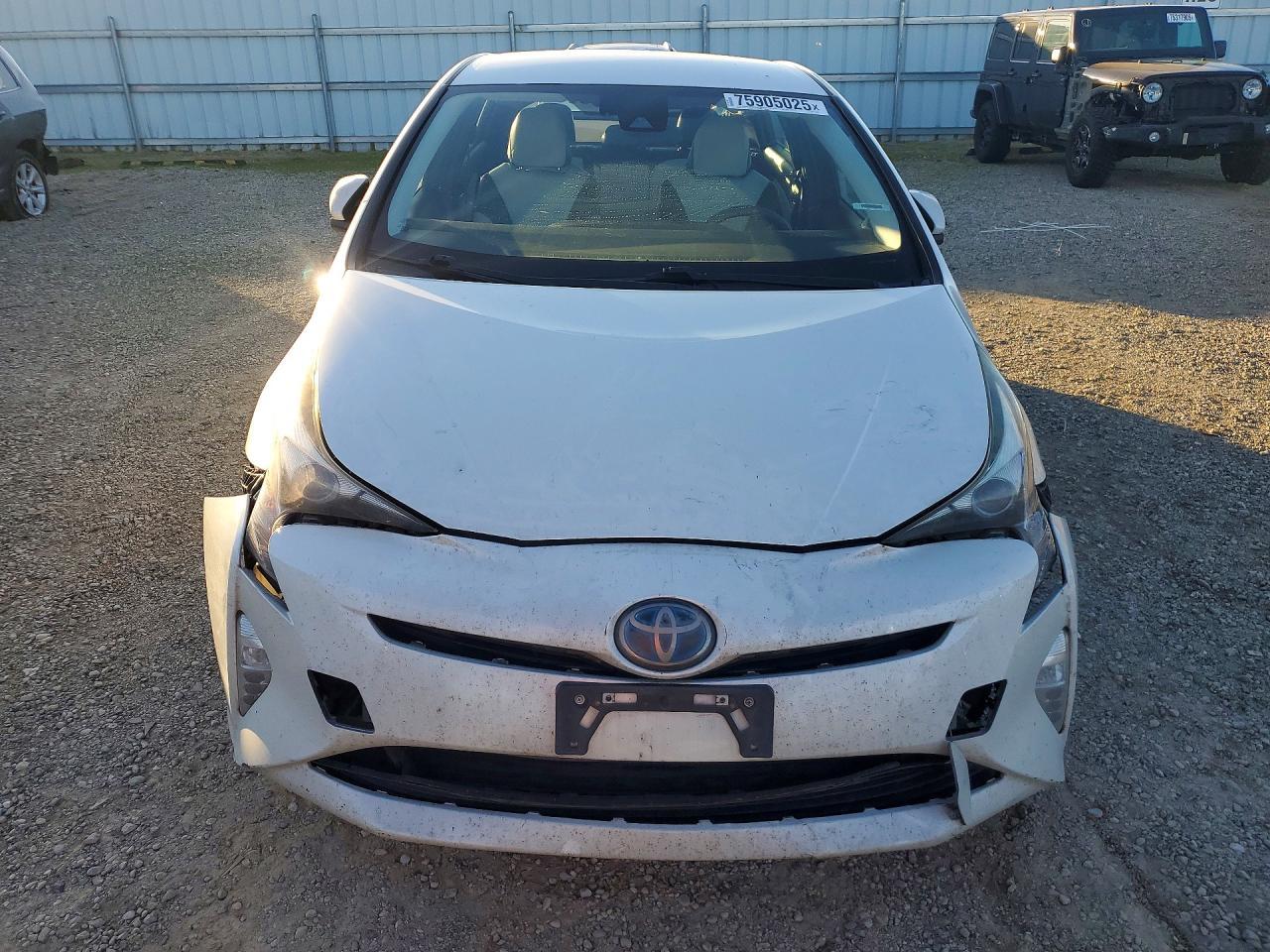 2016 Toyota Prius - Фото 5
