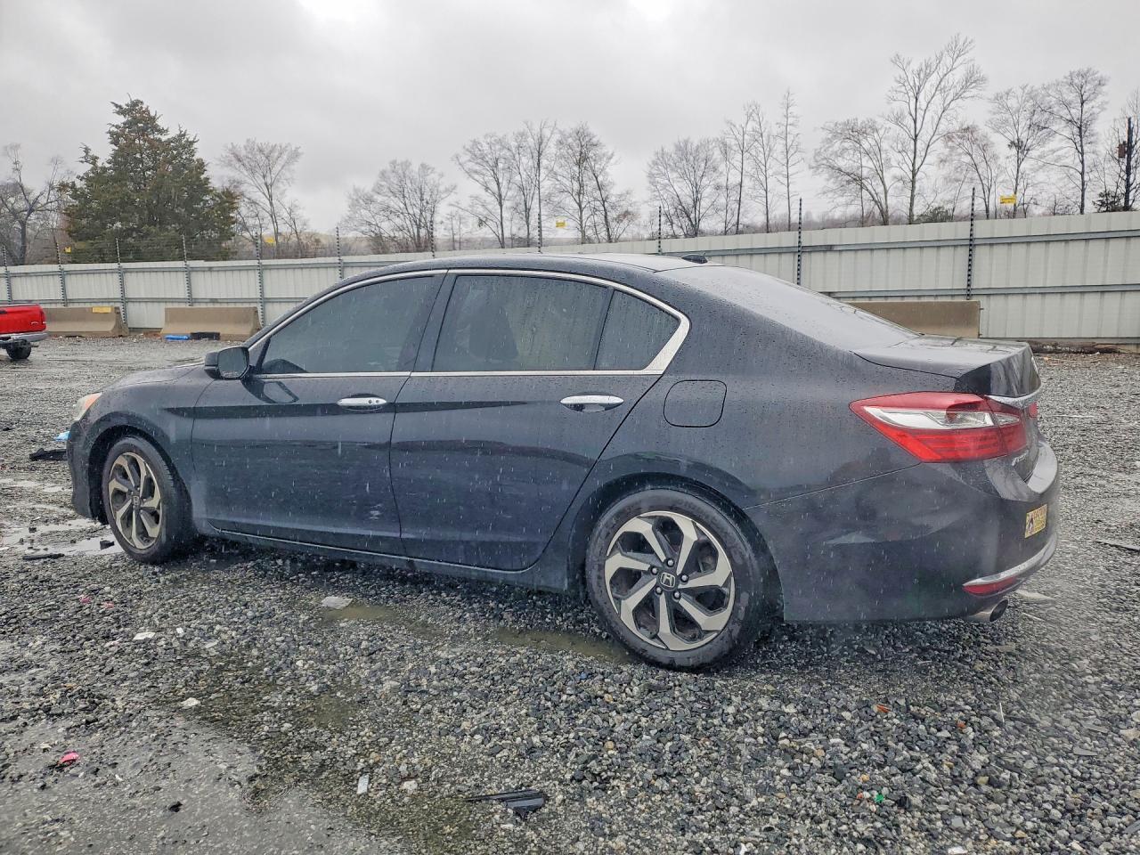 2017 Honda Accord Exl - Image 2