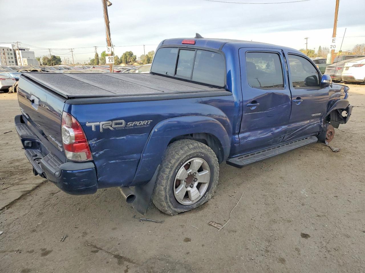 2015 Toyota Tacoma Double Cab Prerunner - Фото 3