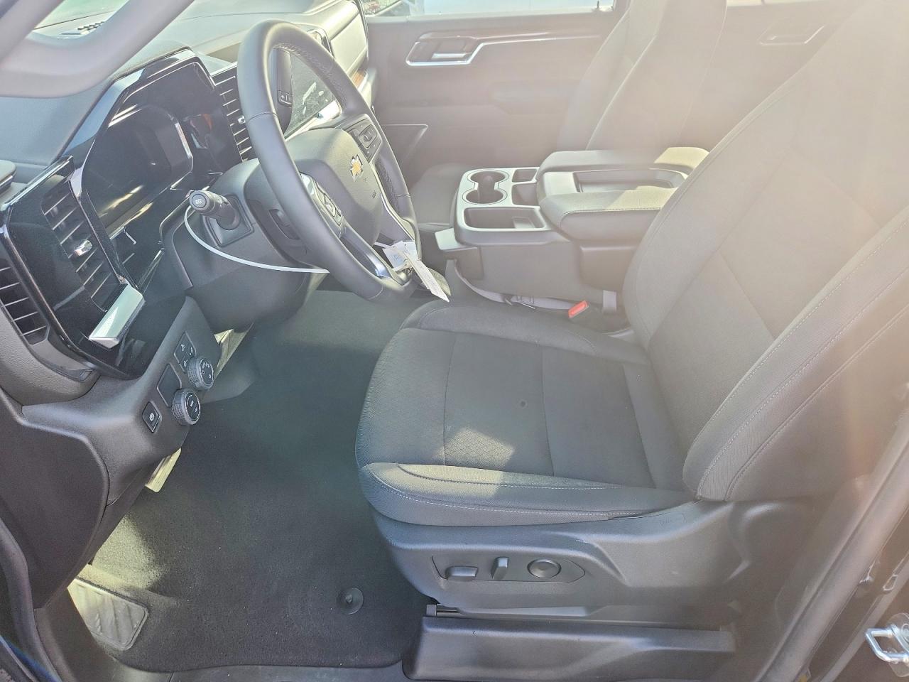 2026 Chevrolet Silverado C1500 Lt - Image 7