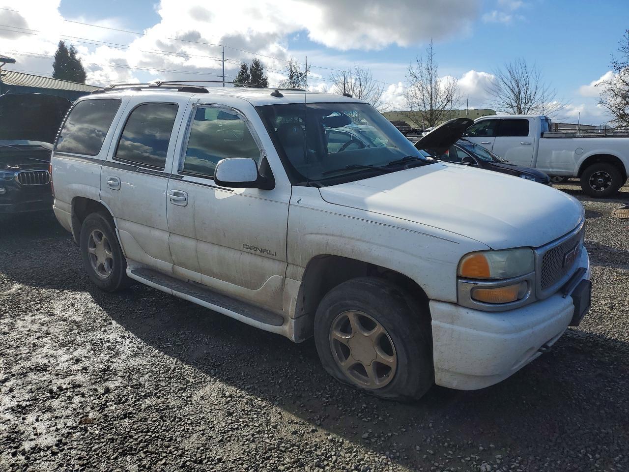 2003 GMC Yukon Denali - Фото 4