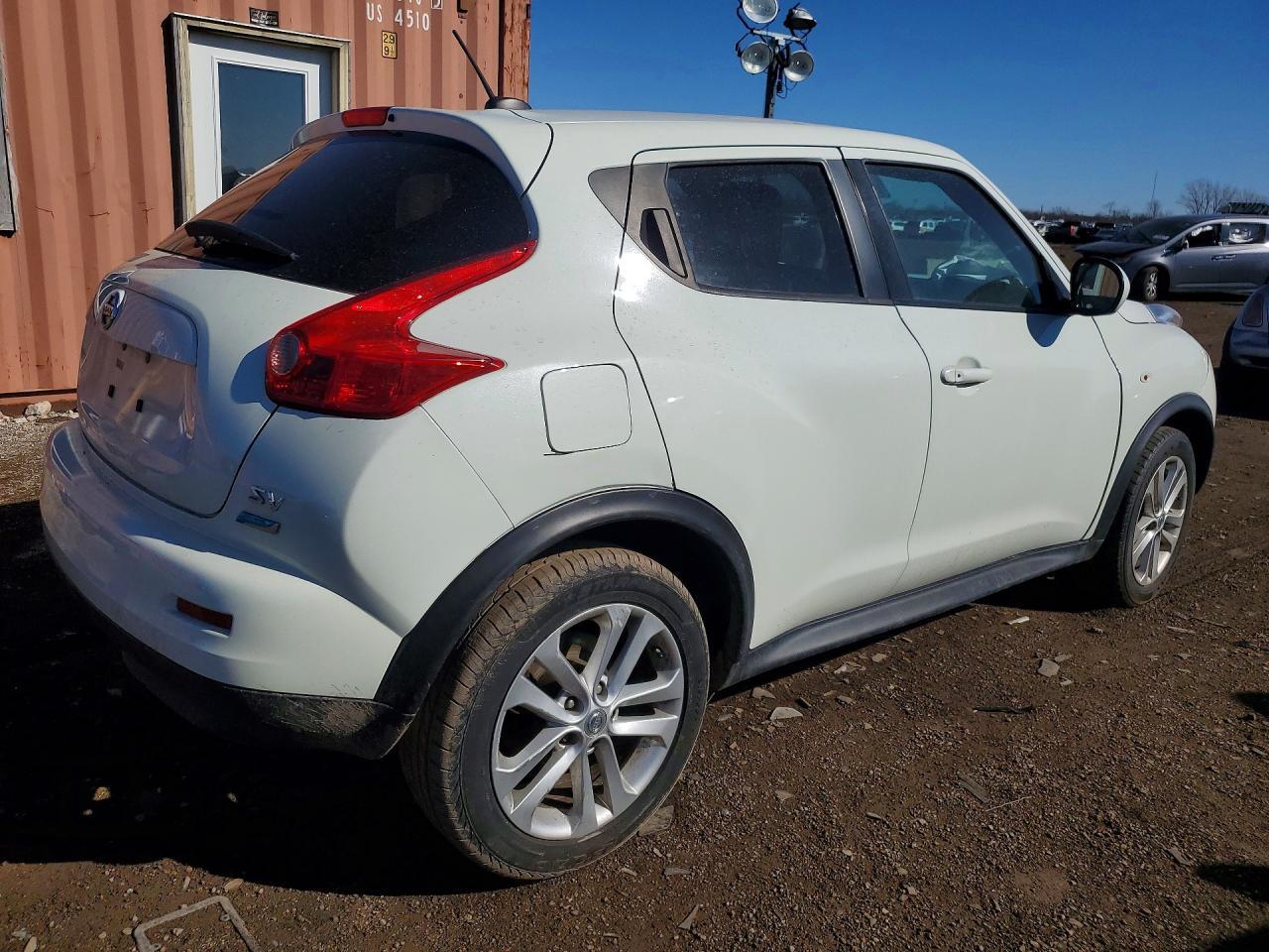 2012 Nissan Juke S - Фото 3