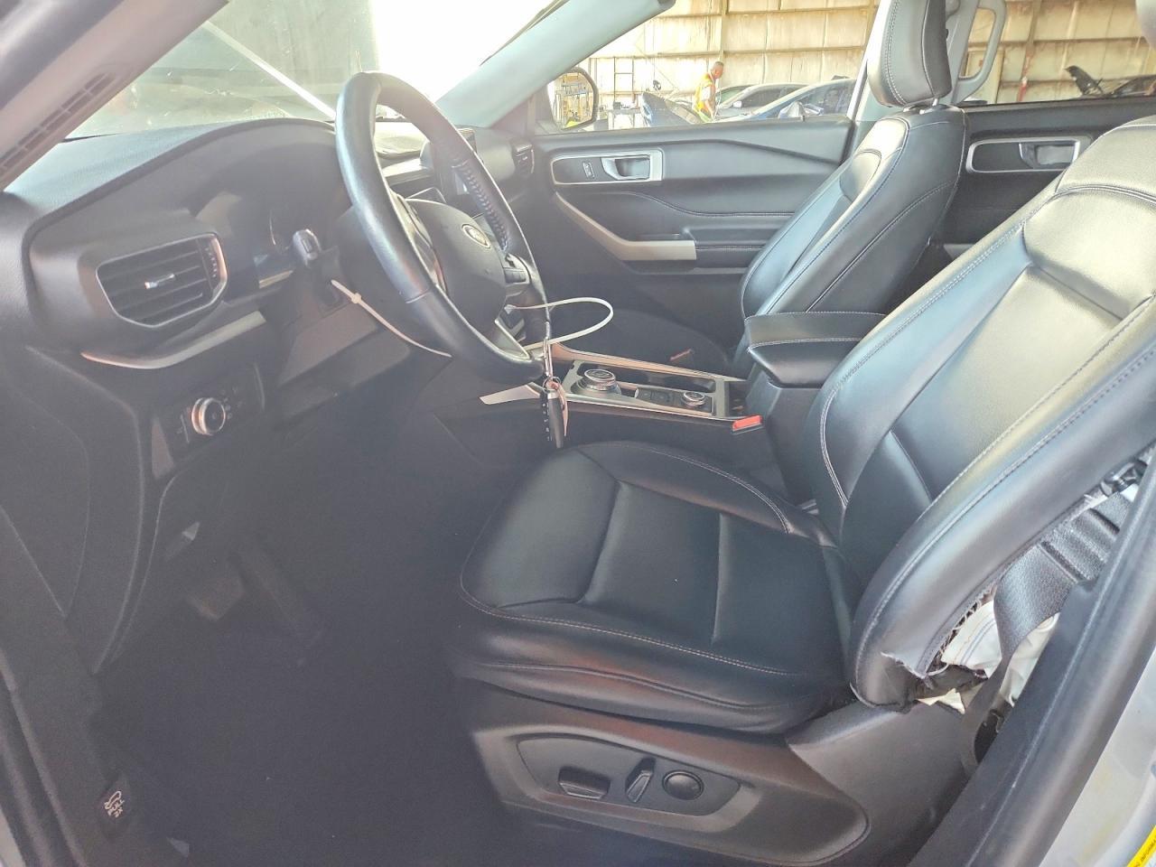 2022 Ford Explorer Xlt - Фото 7