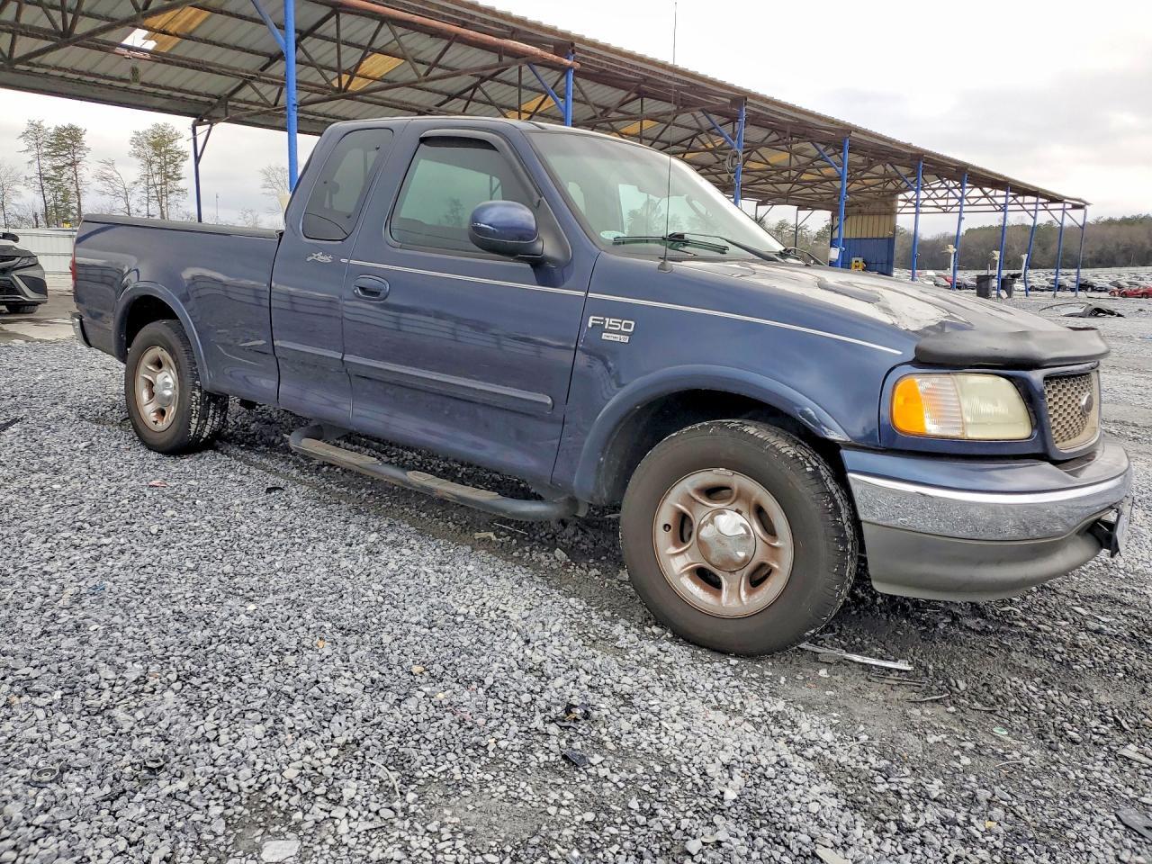 2002 Ford F150 - Image 4