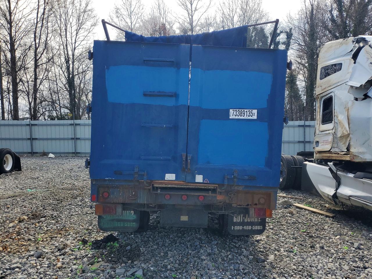 2007 Isuzu Npr Refuse Truck - Image 6