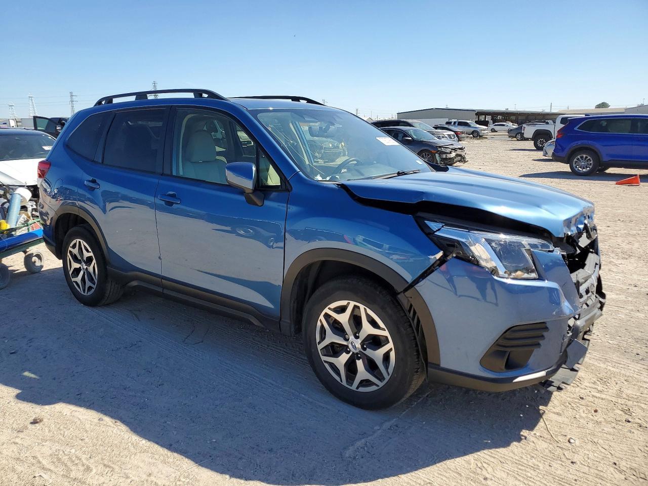 2024 Subaru Forester Premium - Фото 4