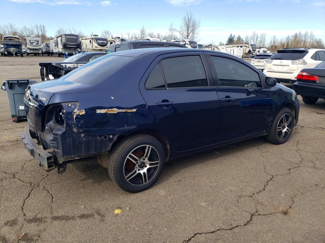 2007 Toyota Yaris Base - Фото 3