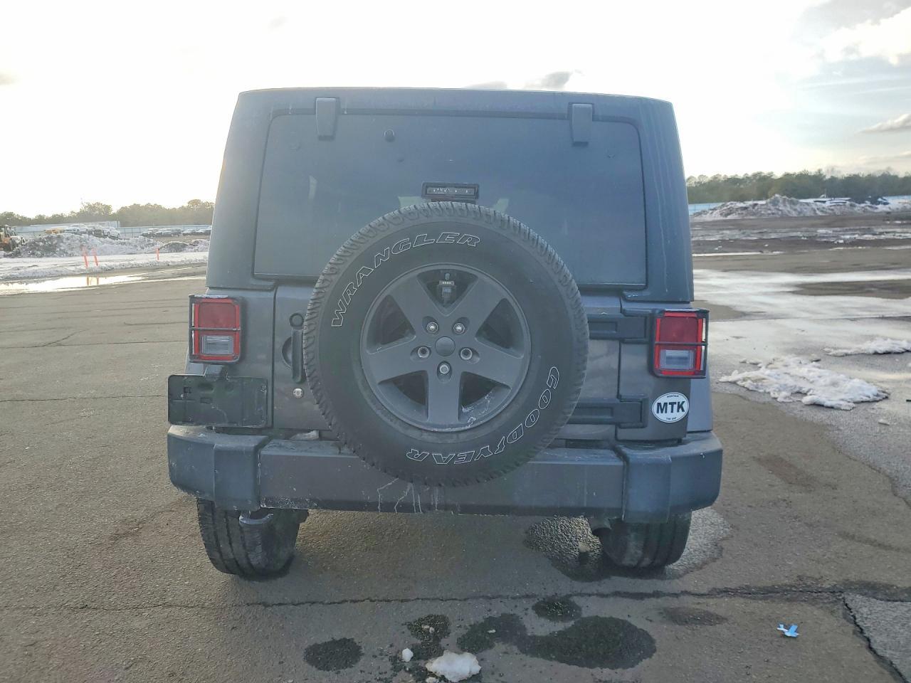 2016 Jeep Wrangler Unlimited Sport - Image 6