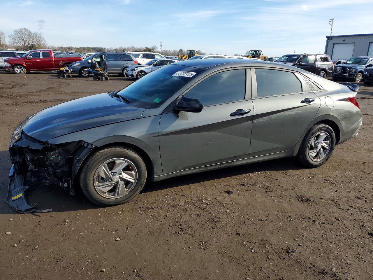 2024 Hyundai Elantra Se