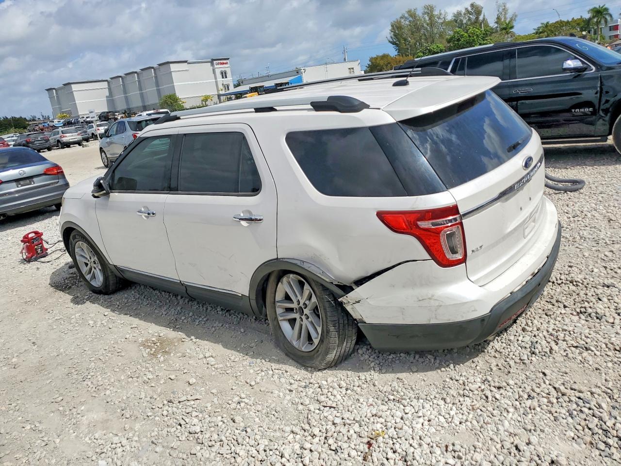 2013 Ford Explorer Xlt - Фото 2