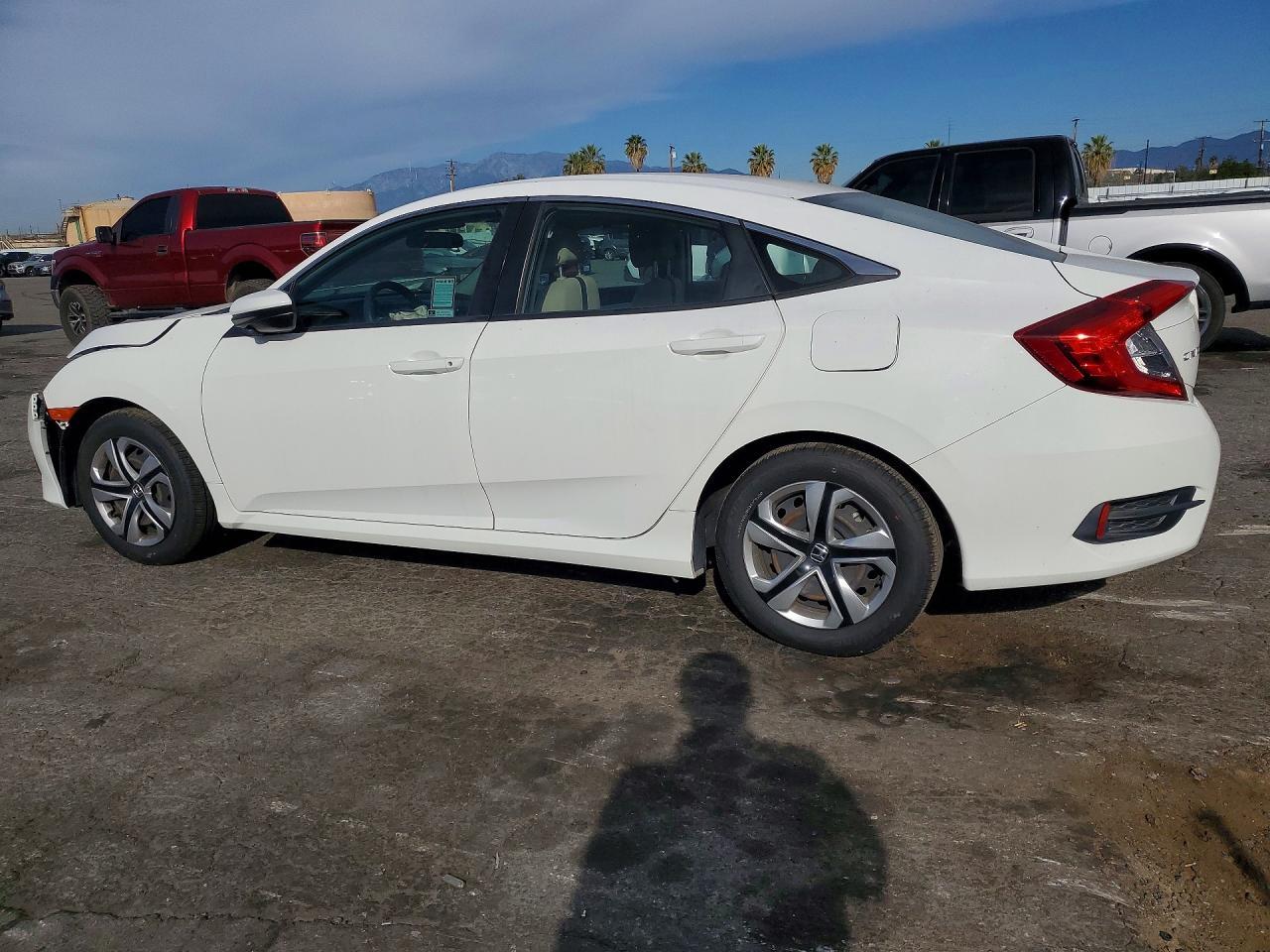 2018 Honda Civic Lx - Фото 2