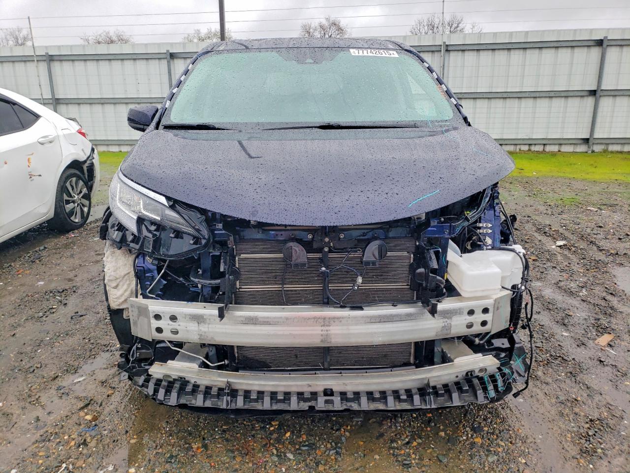 2022 Toyota Sienna Le - Image 5