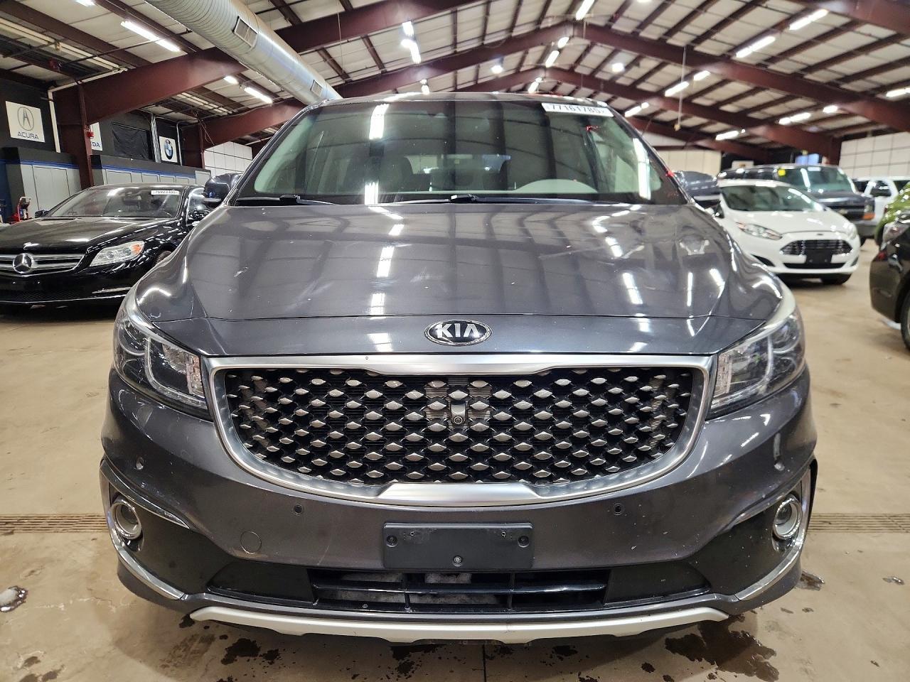 2018 Kia Sedona Sxl - Фото 5