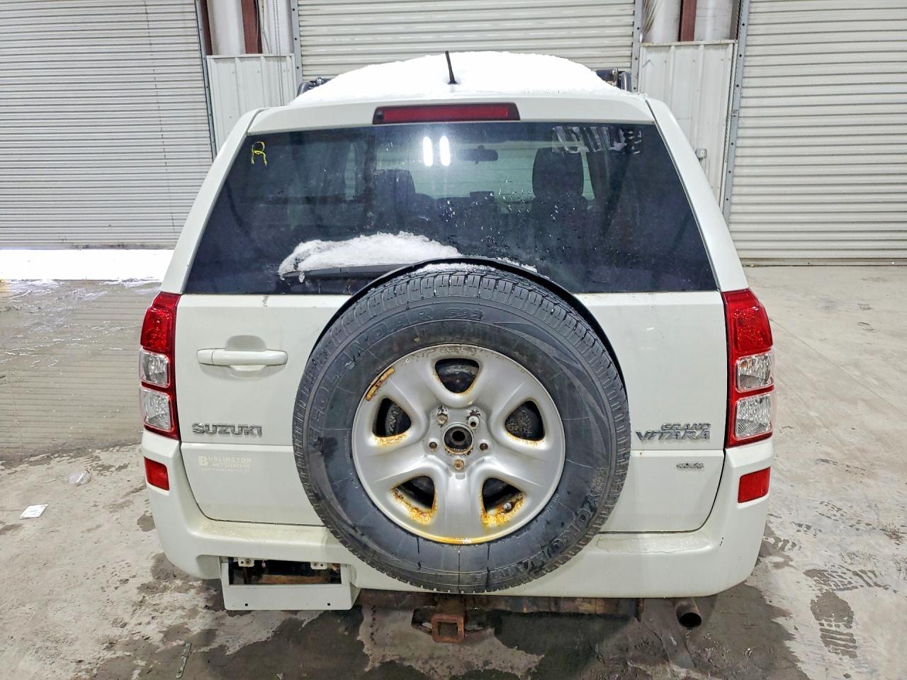 2011 Suzuki Grand Vitara Premium - Фото 6