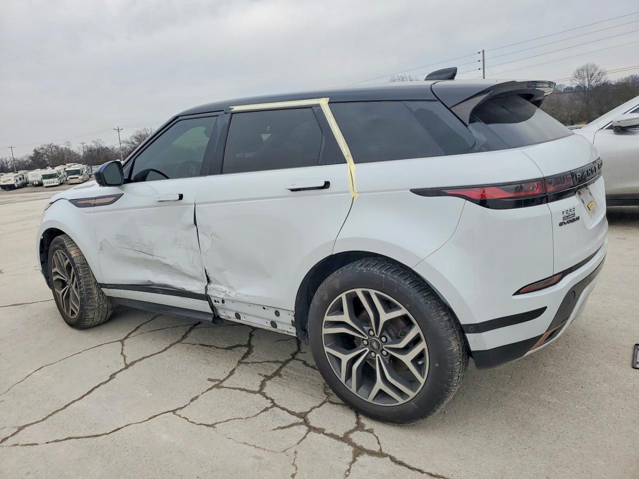 2020 Land Rover Range Rover Evoque First Edition - Фото 2