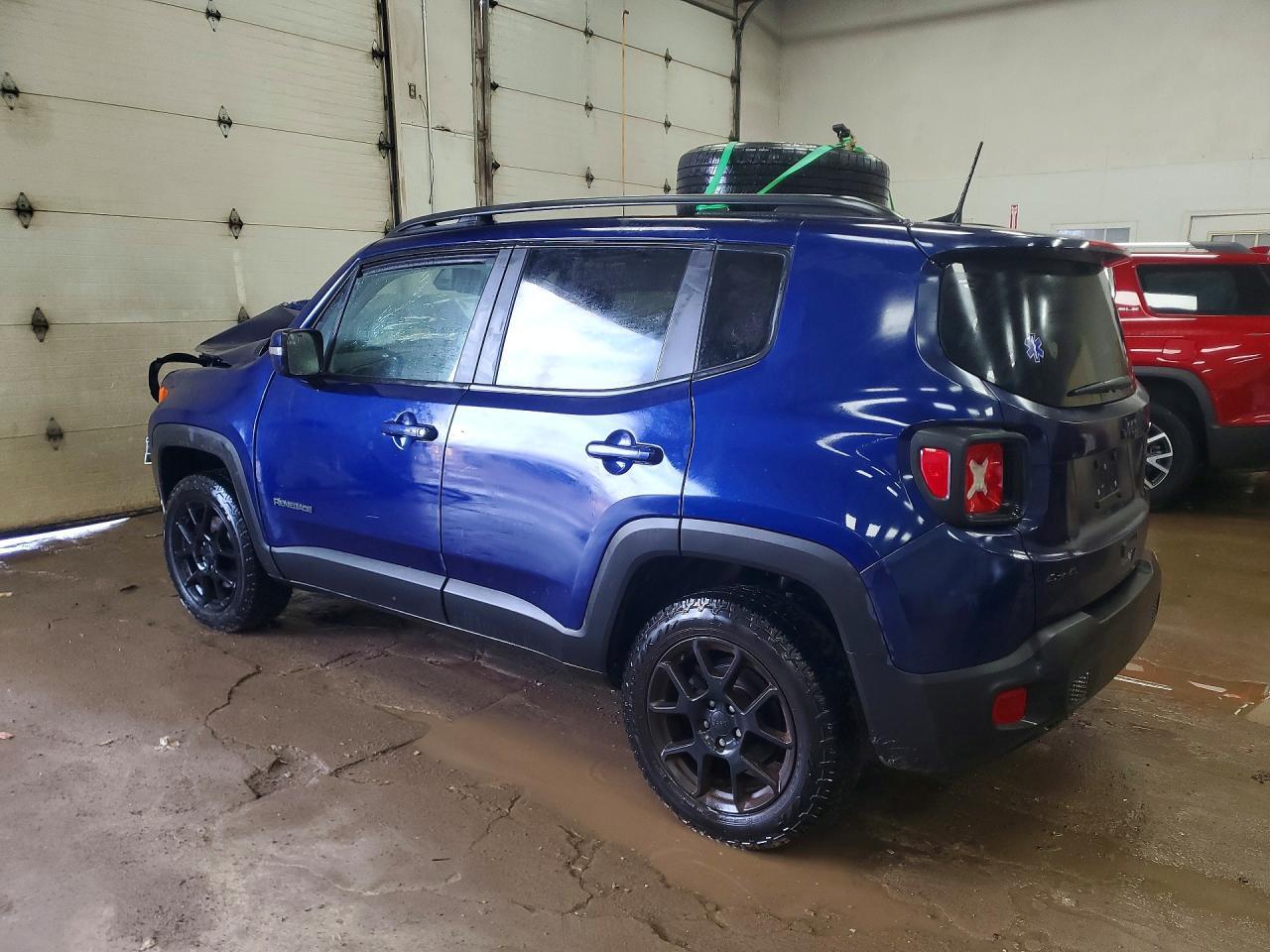 2019 Jeep Renegade Latitude - Фото 2