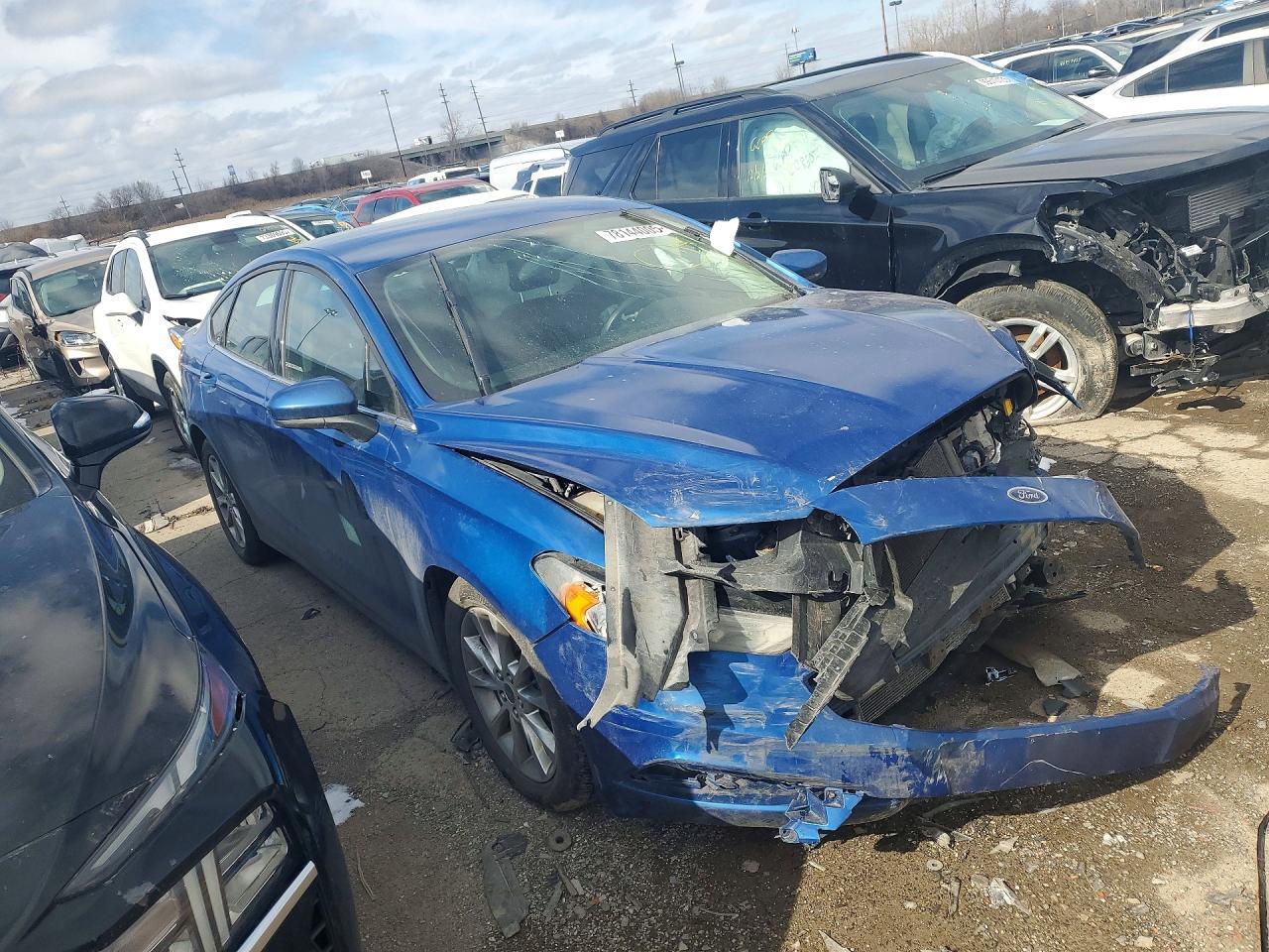 2017 Ford Fusion Se - Фото 4