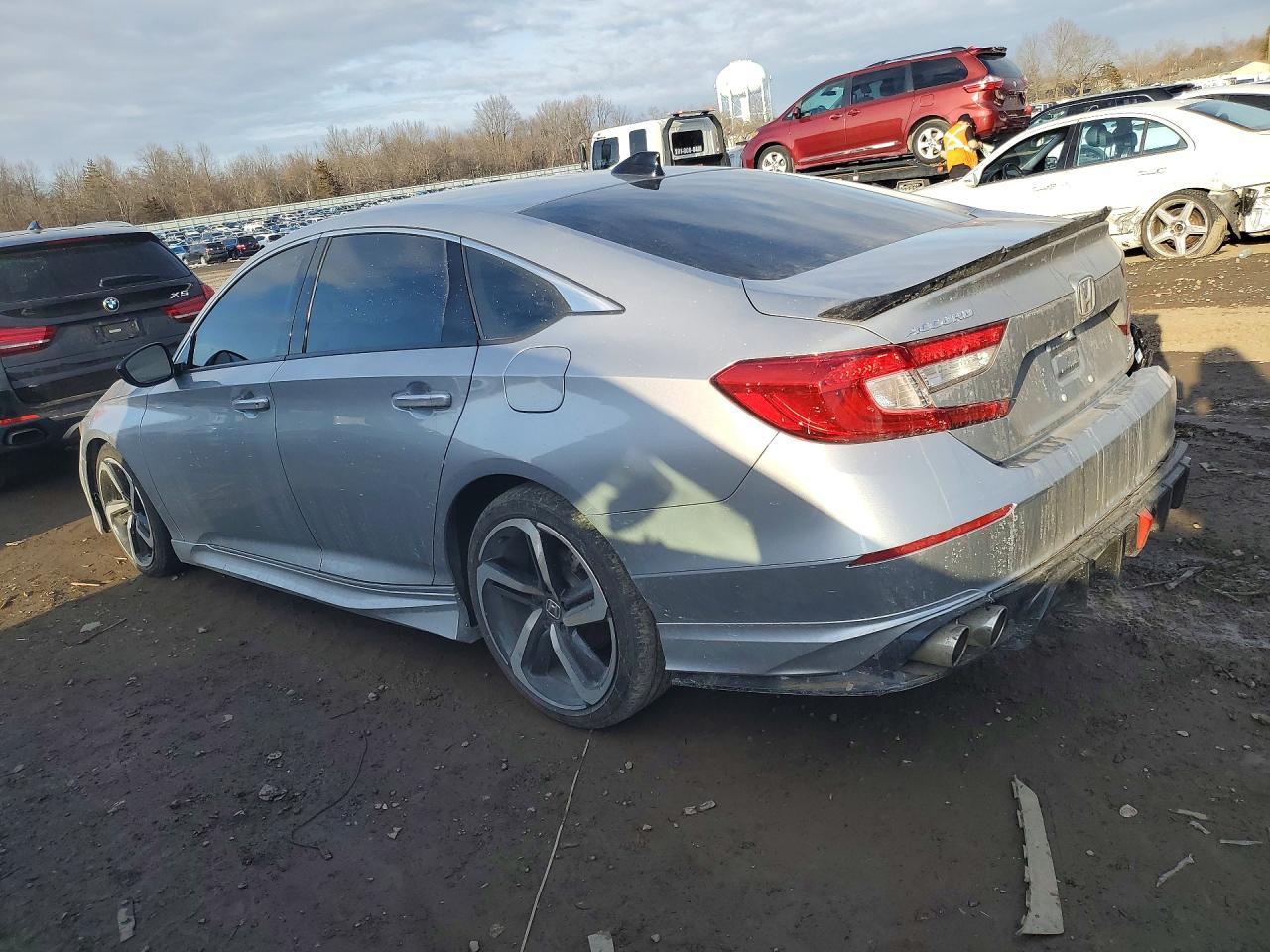 2022 Honda Accord Sport - Фото 2