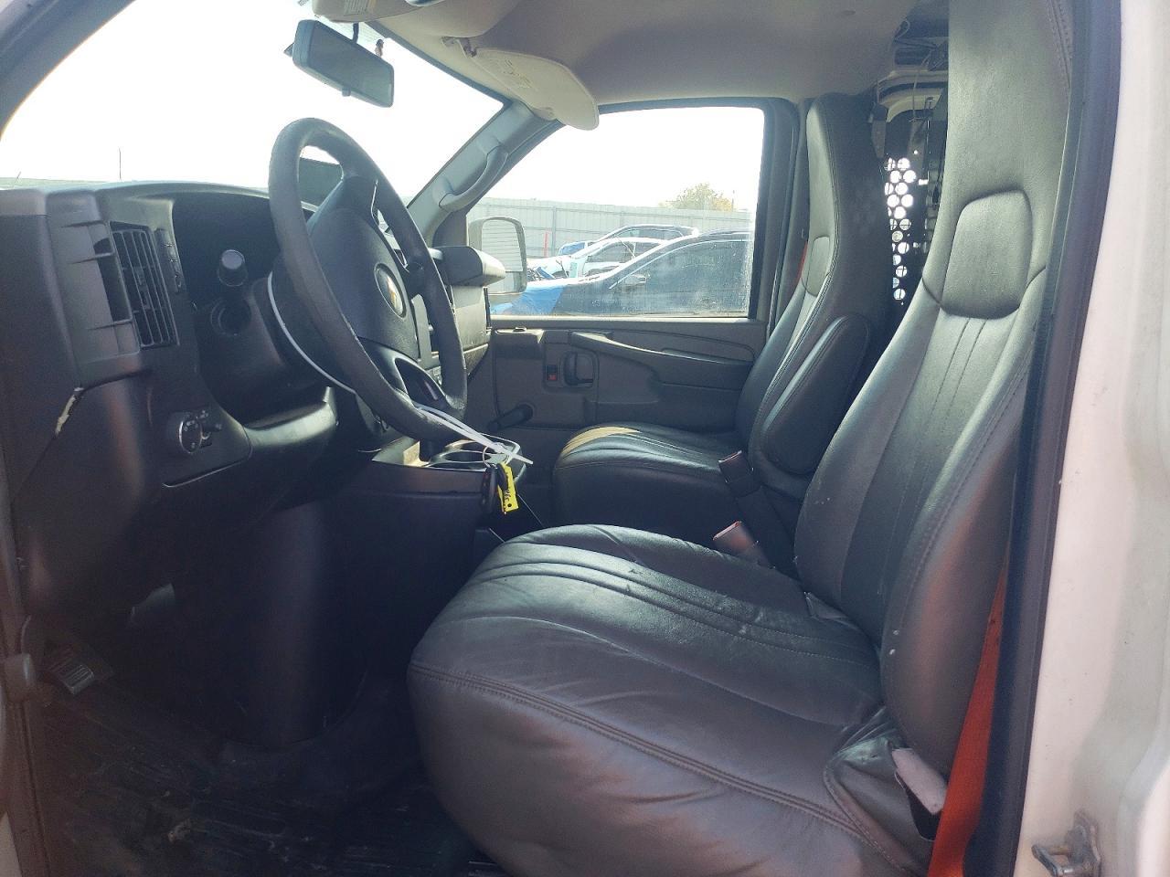 2013 Chev Express Cargo 2500 1 - Image 7
