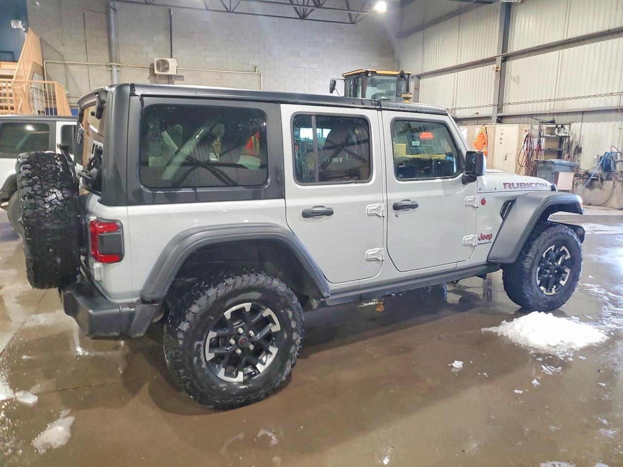 2024 Jeep Wrangler Rubicon - Фото 3