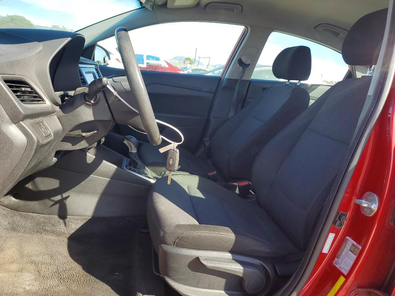 2021 Hyundai Accent Se - Фото 7