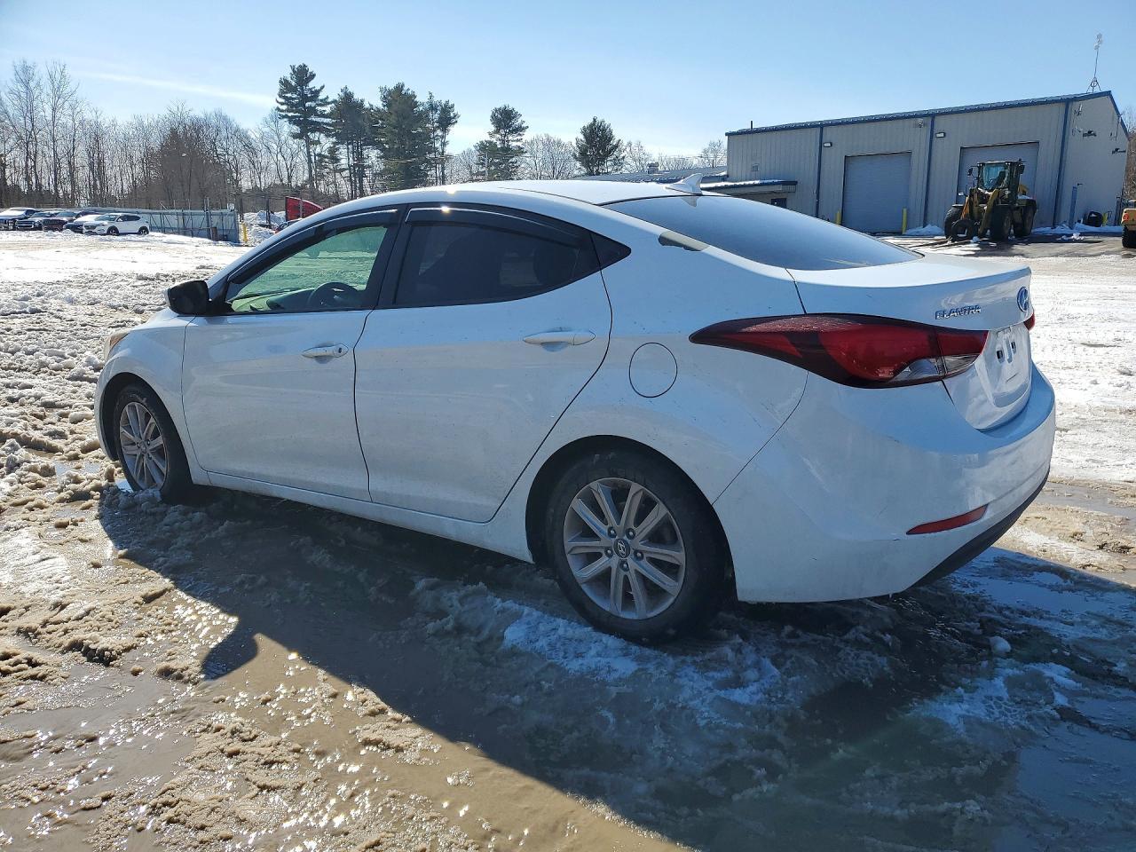 2015 Hyundai Elantra Se - Image 2