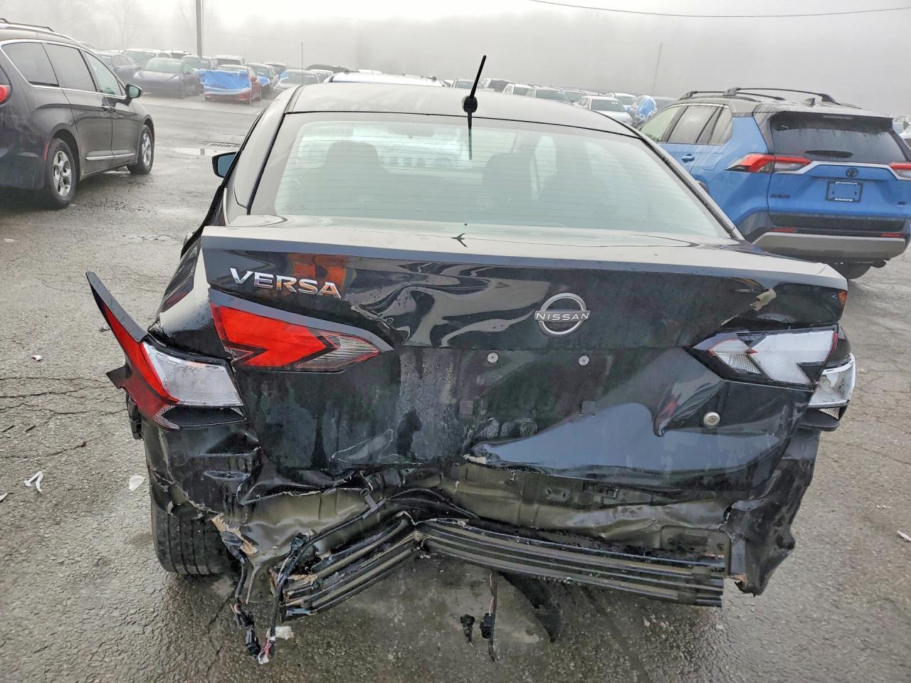 2023 Nissan Versa S - Фото 6