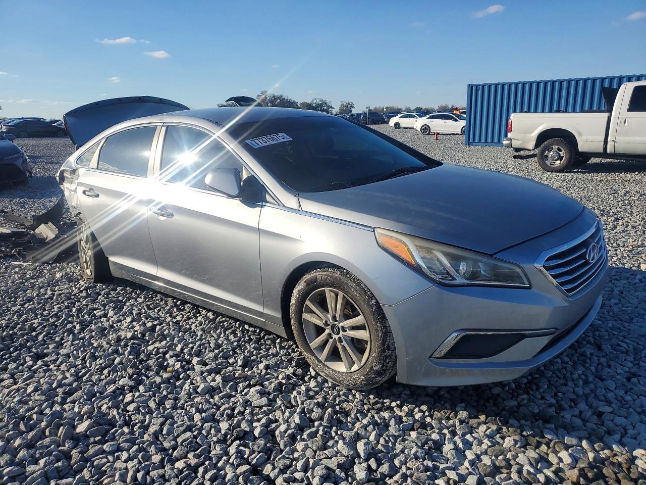 2015 Hyundai Sonata Se - Image 4