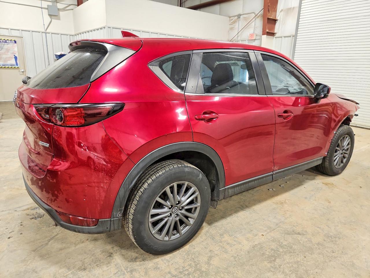 2017 Mazda Cx-5 Sport - Image 3