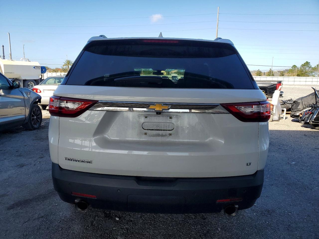2021 Chevrolet Traverse Lt - Фото 6