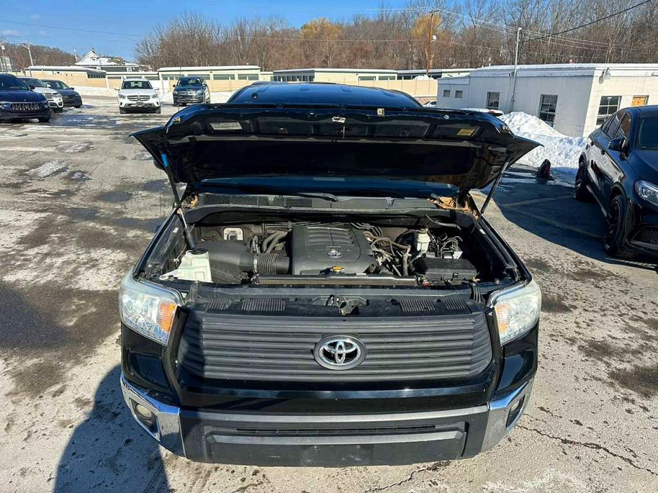 2017 Toyota Tundra Double Cab Sr - Фото 5
