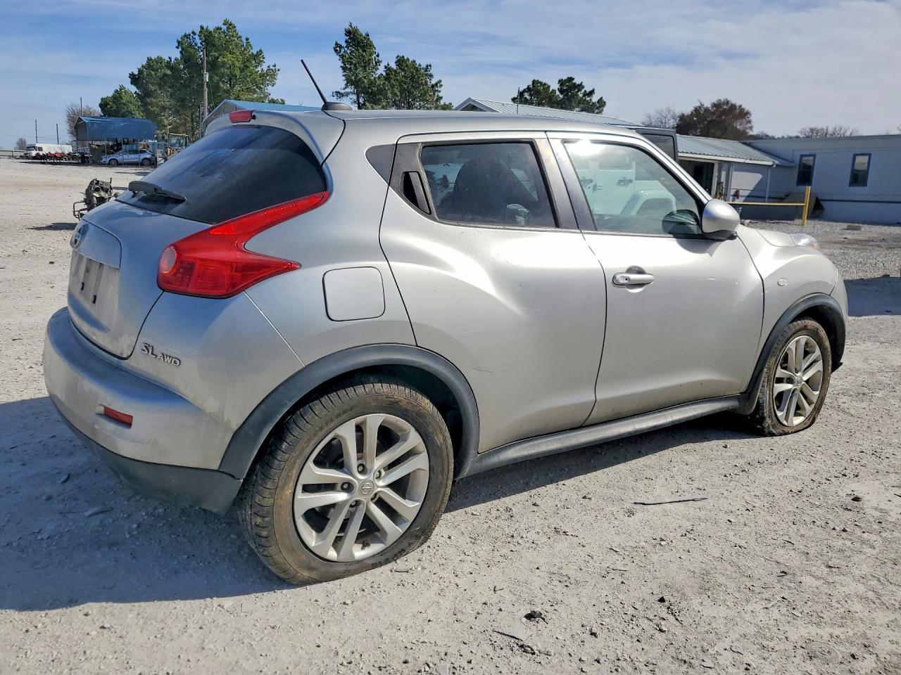 2011 Nissan Juke S - Фото 3