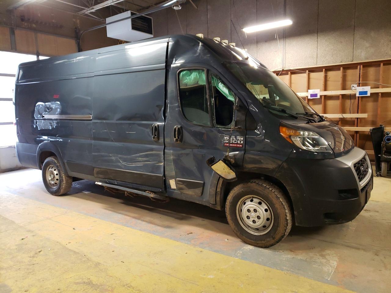 2021 Ram Promaster 3500 Delivery Van - Фото 4