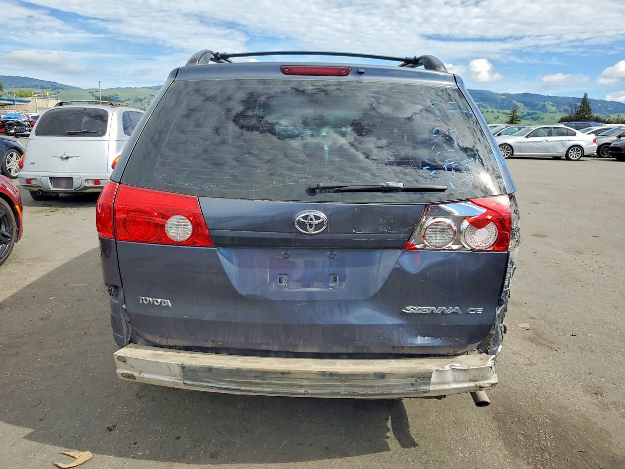 2006 Toyota Sienna Ce 7 Passenger - Фото 6