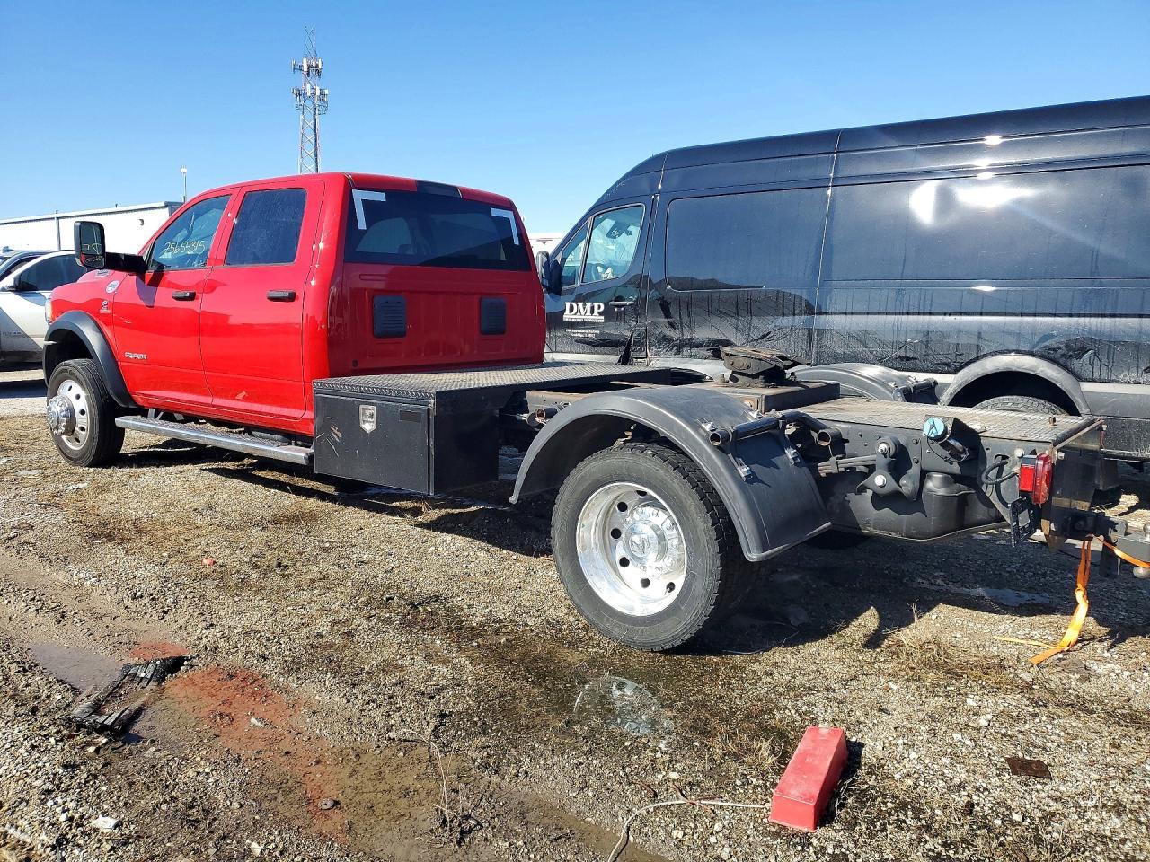 2022 Ram 5500 - Фото 2