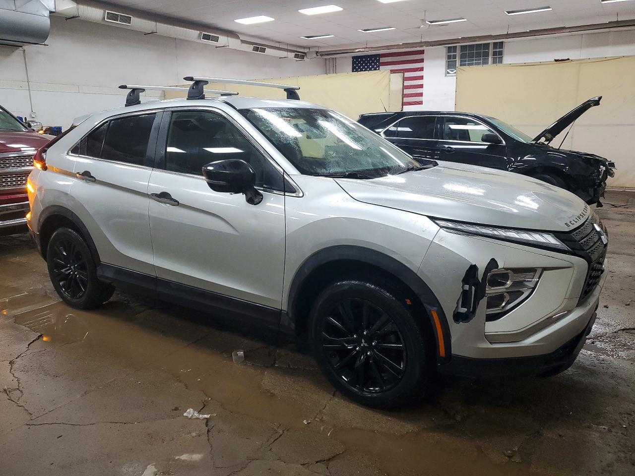 2023 Mitsubishi Eclipse Cross Le - Фото 4