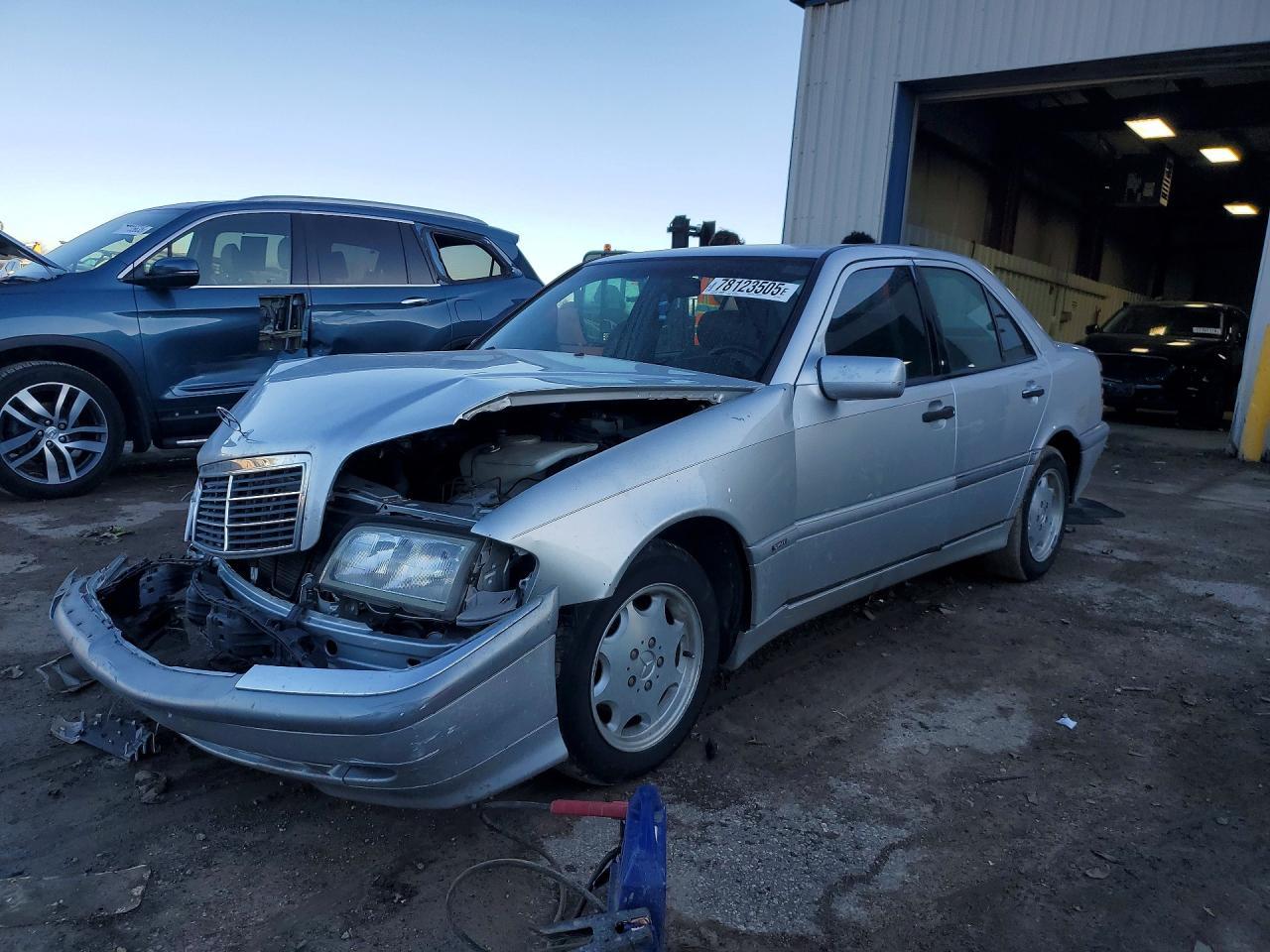 1998 Mercedes-Benz C 230